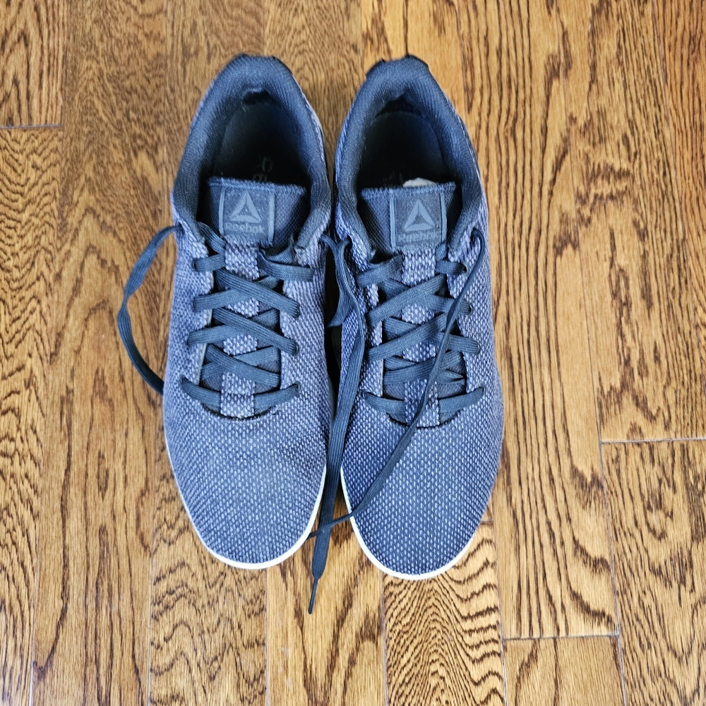 Reebok Men's Grey Sneakers